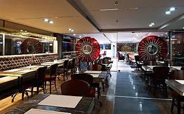 Yasmak Comfort Hotel 3*