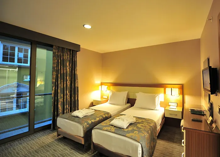 Yasmak Comfort Hotel