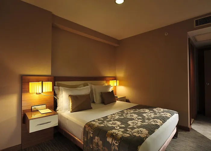 Yasmak Comfort Hotel