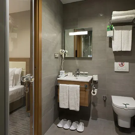 Yasmak Comfort Hotel