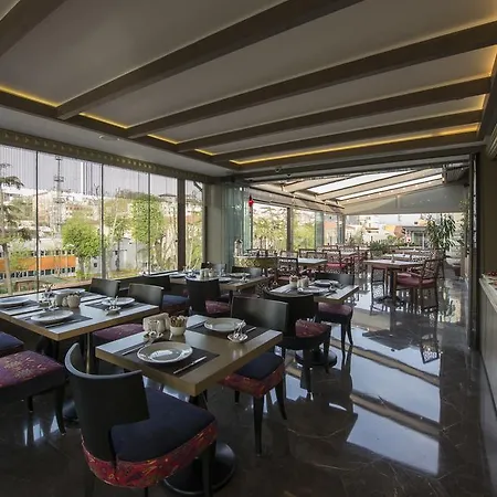 מלון Yasmak Comfort 3*