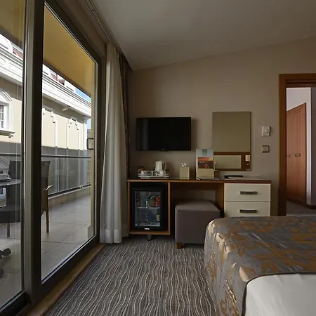 Yasmak Comfort 3*